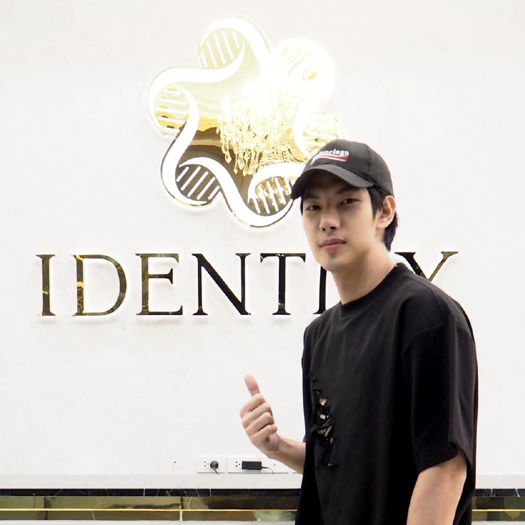 คุณแม็กซ์